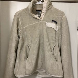 Beige Patagonia Pullover